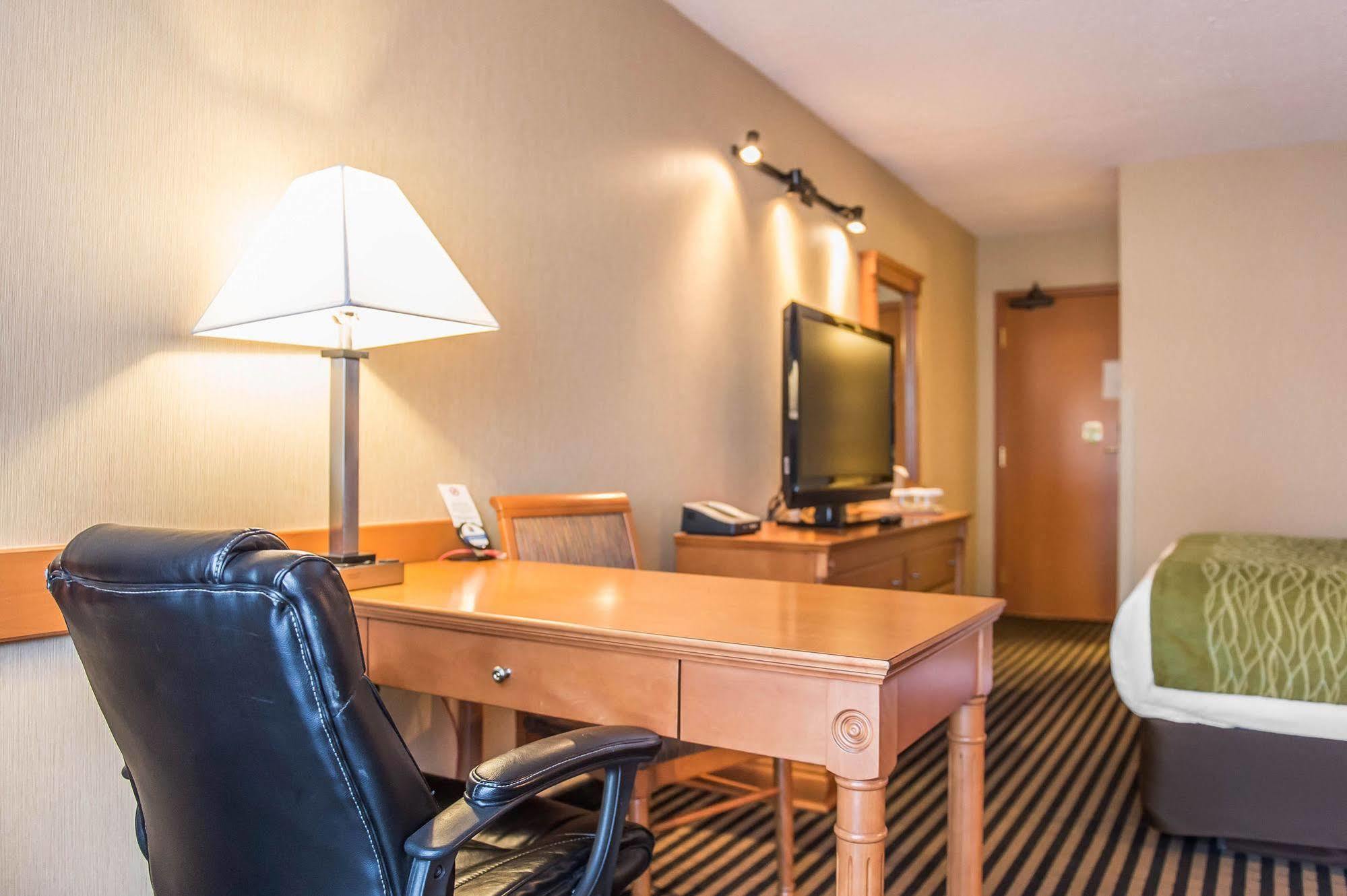 Comfort Inn Brockville Eksteriør bilde